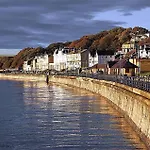 Feriehus Baywatch - Seaview And Balcony - Part Of The The Bay Filey Village With Pool, Gym And Direct Access, Pub, Restaurant, Tennis And Meadows Walks Reighton