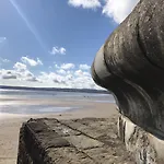 Feriehus Baywatch - Seaview And Balcony - Part Of The The Bay Filey Village With Pool, Gym And Direct Access, Pub, Restaurant, Tennis And Meadows Walks